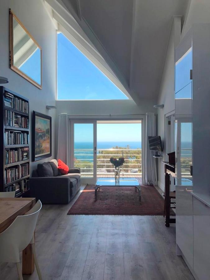 Camps Bay Loft With Stunning Mountain And Ocean Views Apartment Cape Town Ngoại thất bức ảnh